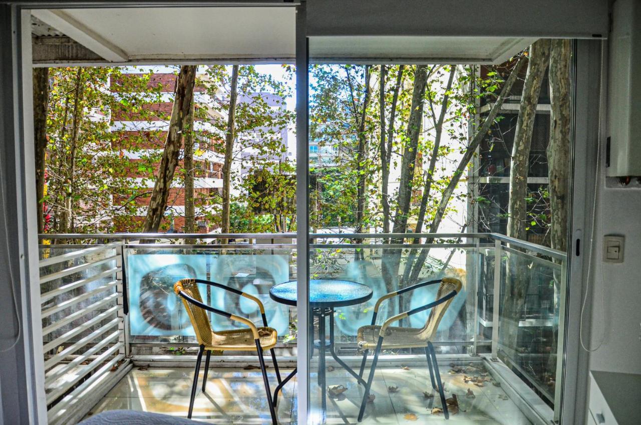 Monoambiente Super Amplio Y Comodo, Ideal Para Explorar La Ciudad Buenos Aires Esterno foto